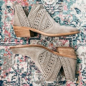 vince camuto taupe suede booties with wooden stack heel - size 8